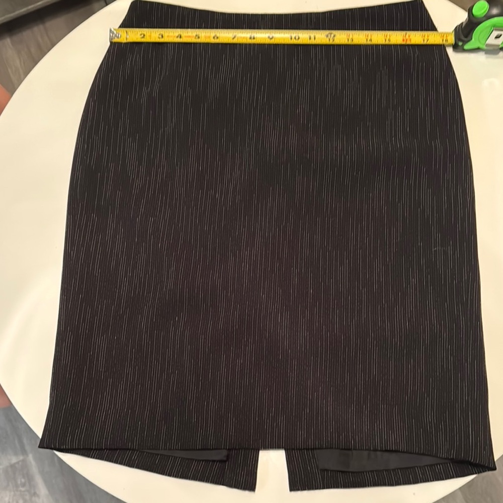 Chic Black Pencil Skirt by Ellen Tracy
